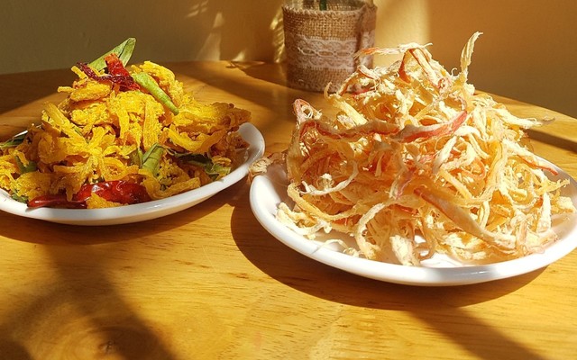 Hoa Nắng Coffee - Mậu Thân