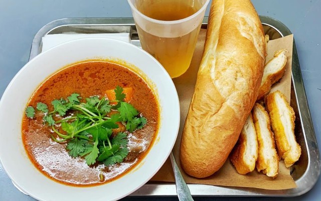 Bamiso 1996 - Bánh Mì Sốt Vang