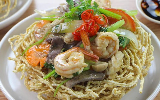 Cơm Chiên, Mì Xào Giòn & Trà Sữa Phố 65