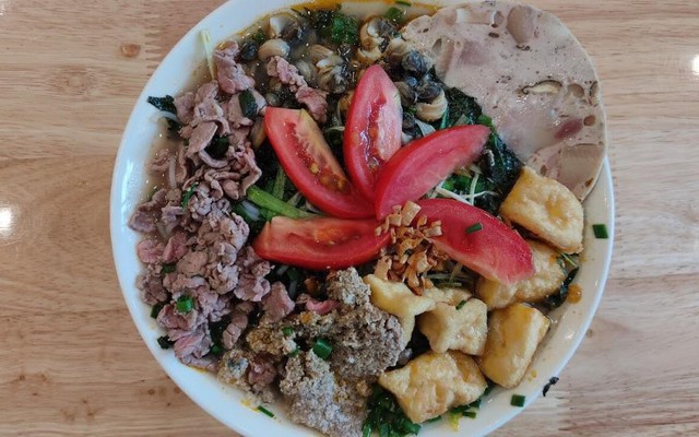 Hùng Vượng - Bún Ốc & Bún Riêu