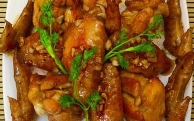 Quán Lan - Cầu Ba Khía - Quán Ăn Gia Đình