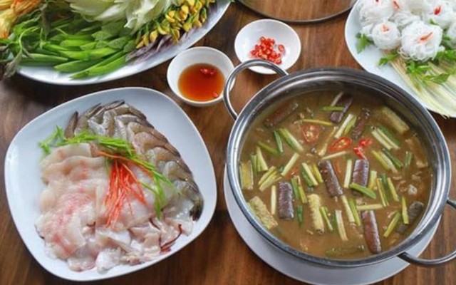 Tía Tâm - Bún & Lẩu Mắm Miền Tây