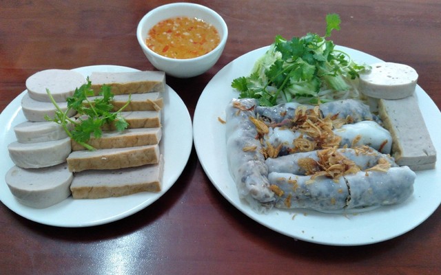 Bánh Cuốn Gia Truyền Hà Nội