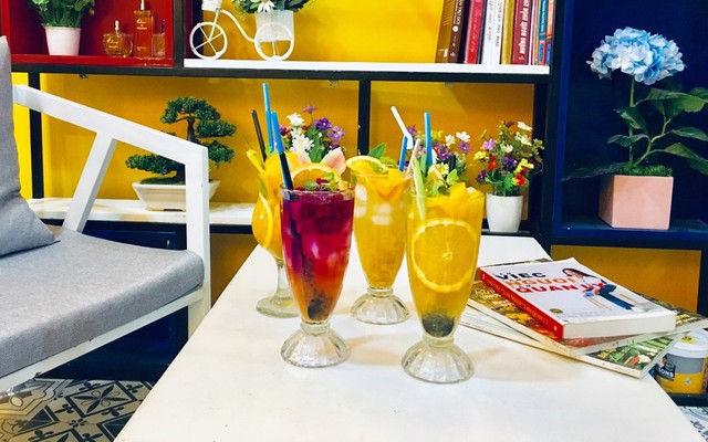 Cát Cafe - Nhất Chi Mai