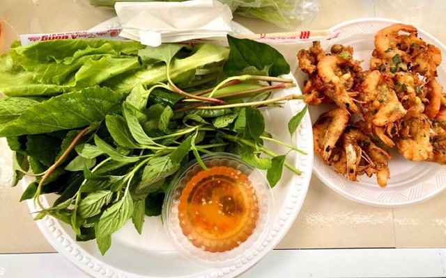 Bánh Tôm Mộc Nhiên - Trần Hoàng Na