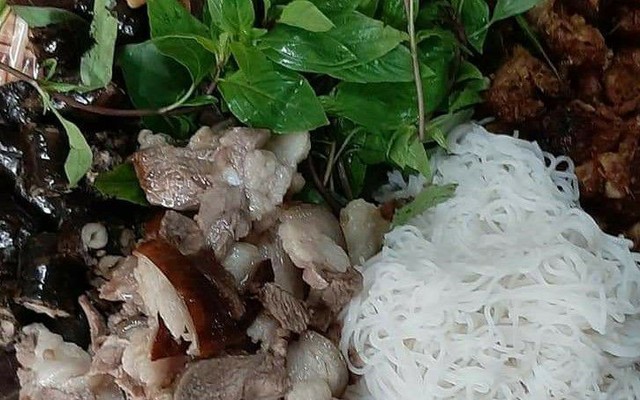 Nhà Hàng Nhất Ly 79