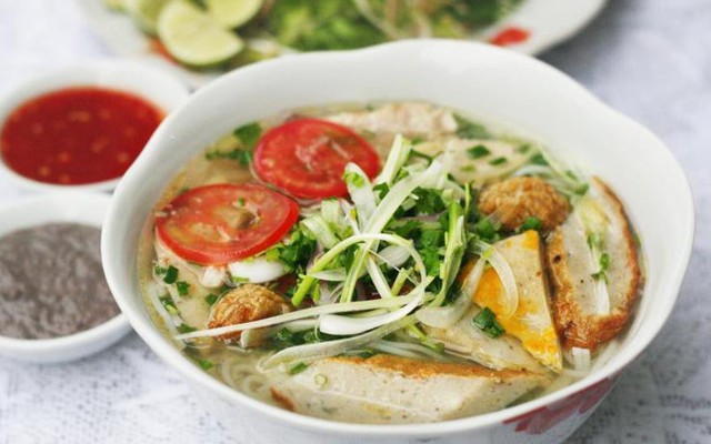 Bánh Canh Chả Cá Lagi