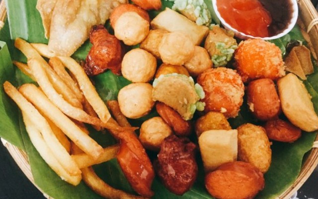 Tiệm Ăn Vặt 1998