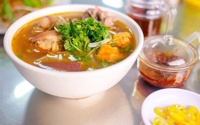 Bún Bò Huế Mệ Kéo