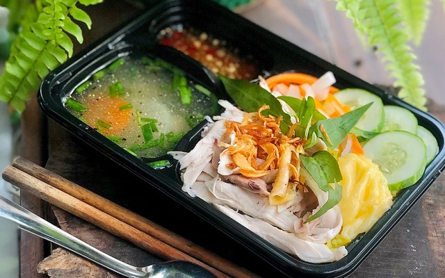 Tiến Mập - Cơm Gà Nha Trang - Phan Xích Long