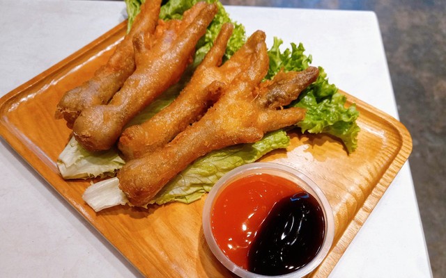 Toni - Trùm Chân Gà & Hấp Xả Chiên Bột