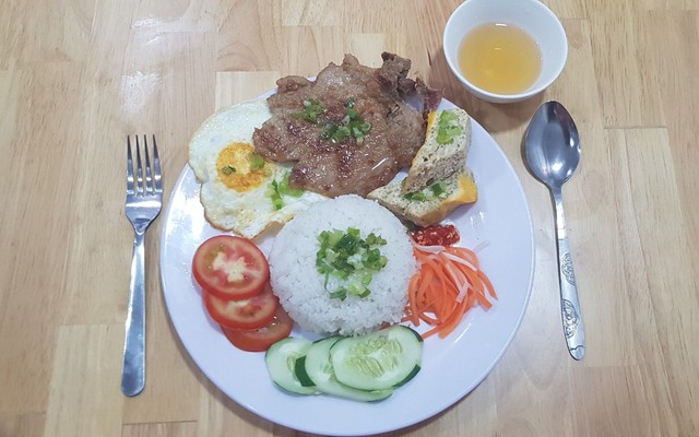 Cơm Tấm Sài Gòn Cô Hạnh