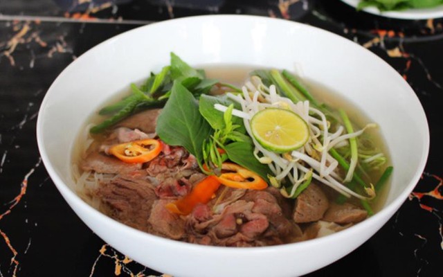 Tường Kỳ Quán - Phở Bò, Beefsteak & Hủ Tiếu