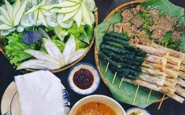 Ram Thịt Nướng Đuôi Công