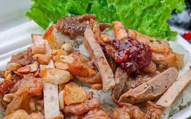 Bún Thịt Nướng - Cơm Tấm KHÓI NHÀ LÁ