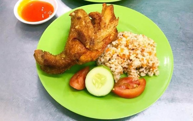 Quán 148D - Cơm Gà Hải Nam & Xá Xíu - Lý Chính Thắng