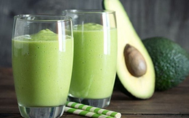 Nhã Phương - Sinh Tố & Milo Dầm