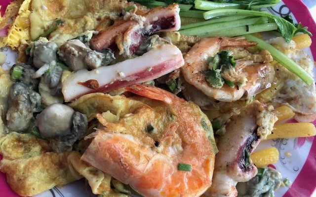Văn Ký Bột Chiên Giòn, Mì Vịt Tiềm & Sủi Cảo