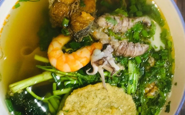 Mai Lan - Bánh Đa Tươi Hải Phòng