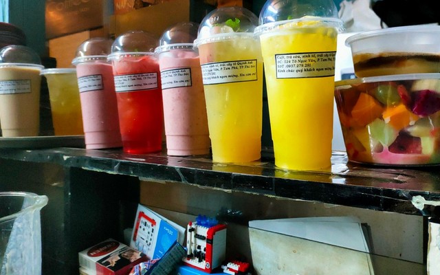 Cafe Sinh Tố - Trài Cây Tô Quỳnh Anh