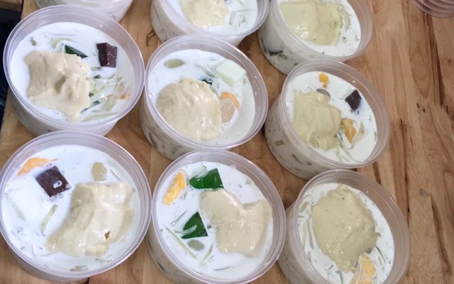 Chè Liên Đà Nẵng & Trái Cây Dầm