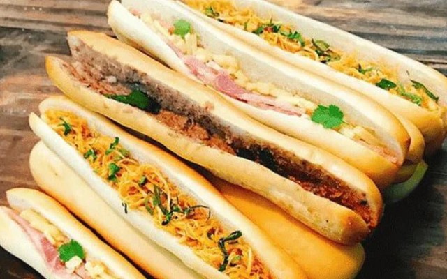Bánh Mì Que Đà Nẵng