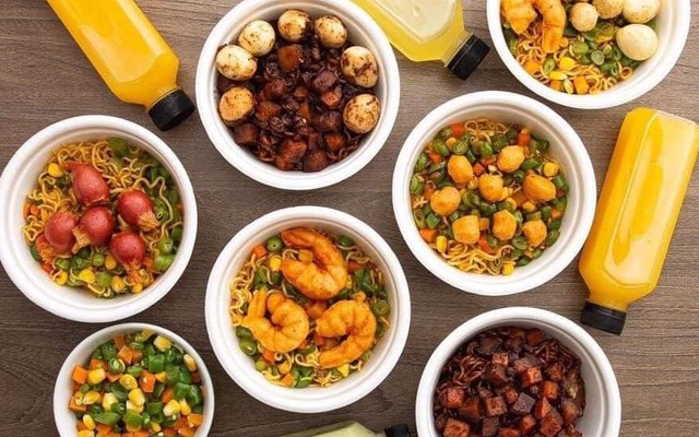 Cô Liên Mì Trộn & Xôi Bắc