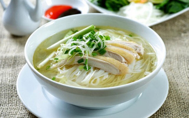 Phở Gà Ta Cô Thư
