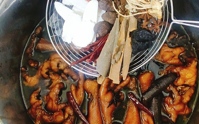 Chân Gà Hà Phương - Đê La Thành Nhỏ