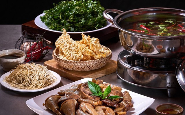 B & B - Food & Drink