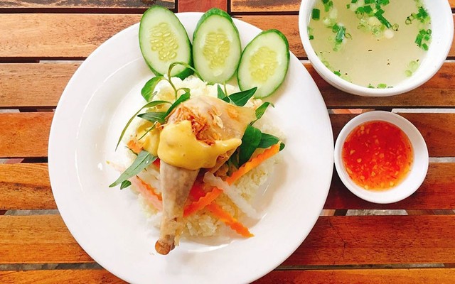 Linh Hà Food - Cơm Văn Phòng - Cô Giang