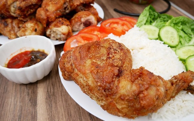 Cơm Gà & Cơm Sườn Phố Cổ