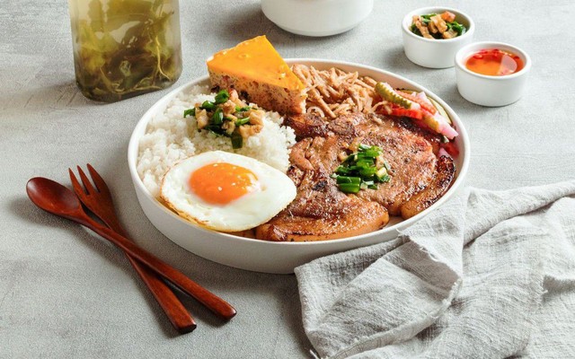 Tiệm Cơm Mèo Mập