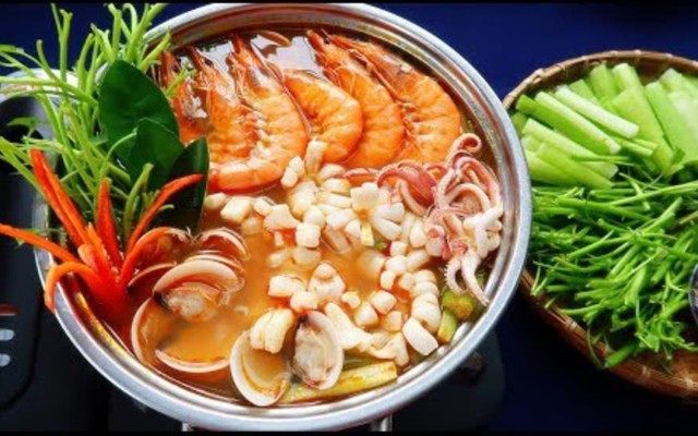 3 Trong 1 - Lẩu Hải Sản - Nơ Trang Long