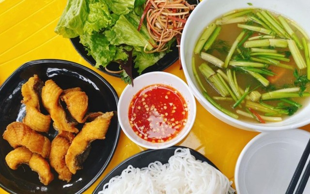 Bún Cá Chấm Bà Phương Hòa