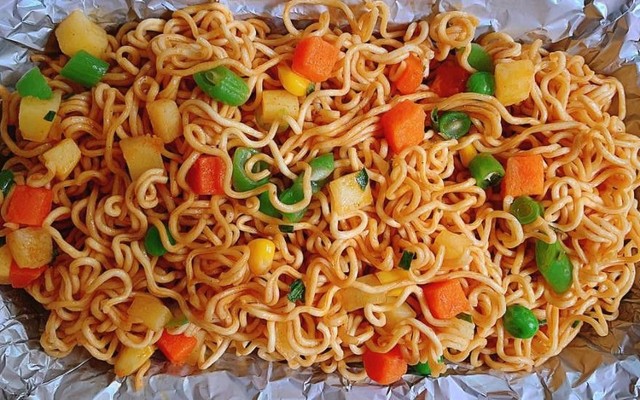 Foodone - Mì Trộn Indomie, Lẩu Cốc Thái Lan & Fastfood - Chùa Láng