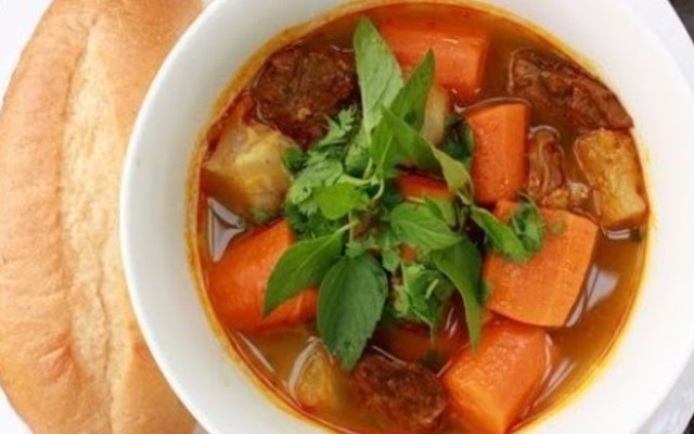 Bánh Mì Bò Kho & Bò Né Cô Hoa - 129 Nguyễn Công Trứ