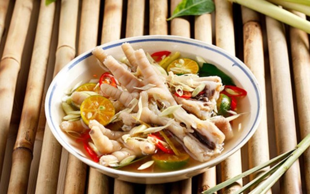 Silky - Chân Gà Sả Tắc & Sốt Thái - Shop Online