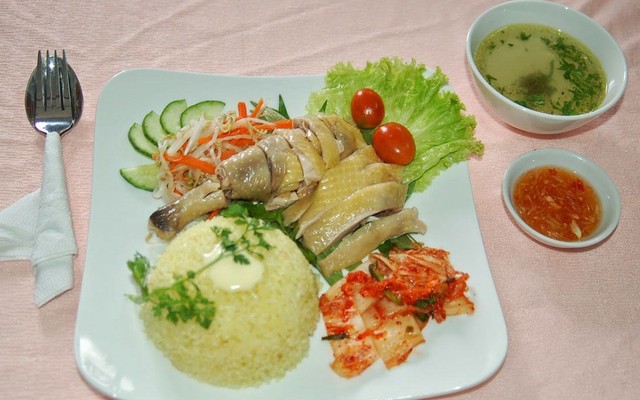 Cơm Gà & Hủ Tiếu Xào - Mễ Cốc