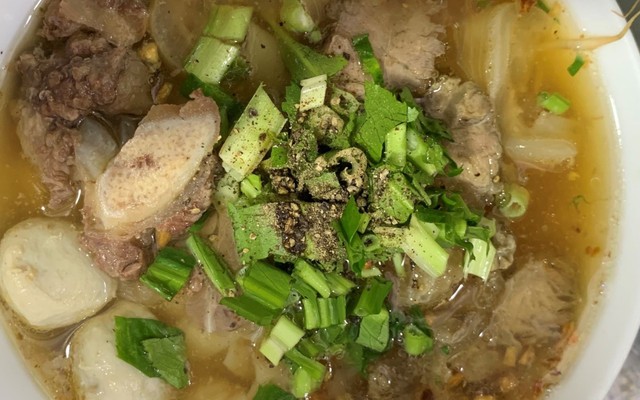 A Chảy - Hủ Tiếu Mì Tàu Heo & Bò