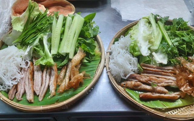 Nem Nướng Vĩnh Phát - Phạm Văn Thuận