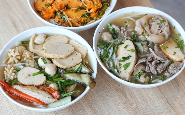 Gỏi Cuốn & Bún Bò 168 - Trần Văn Đang