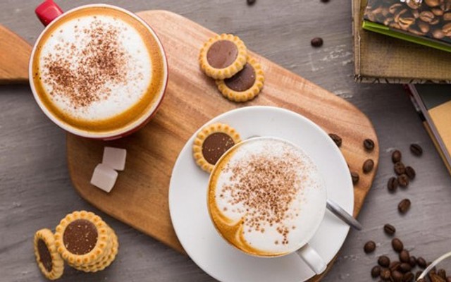 Rovis Cafe & Coco Tran Foody