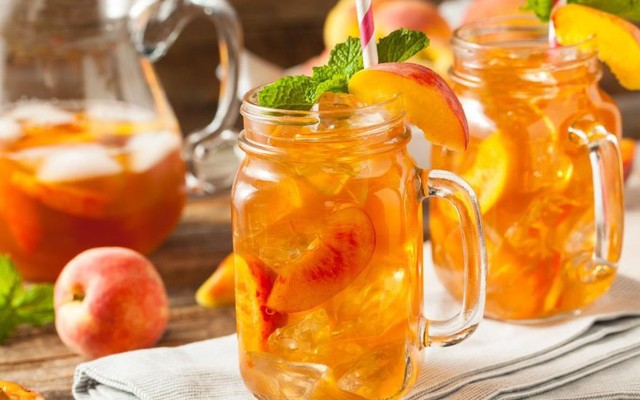 Bông - Coffee And Tea - Tạ Quang Bửu