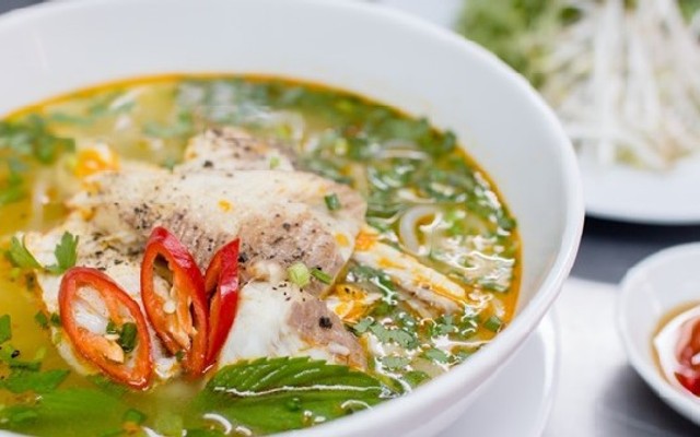 Trung Thu - Bún, Bánh Canh Cá Lóc & Chả Cá Nha Trang