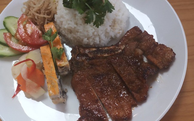 Cơm Tấm 82 - Nguyễn Thiện Thuật