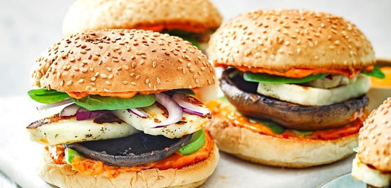 Homemade Burger - Nguyễn Công Trứ