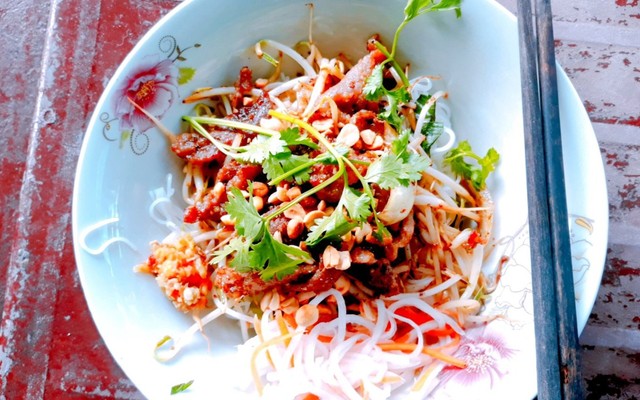 Bún Riêu & Bún Xào Số 6