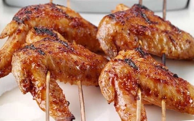 Nướng Chaga - Chân Gà Nướng & Bánh Mì Thịt Xiên