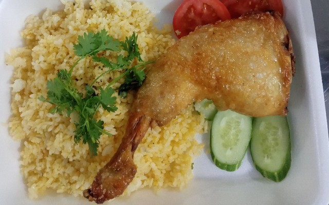 Quán Ăn Trường Ký - Cơm Chiên & Mì Xào - Hà Huy Giáp